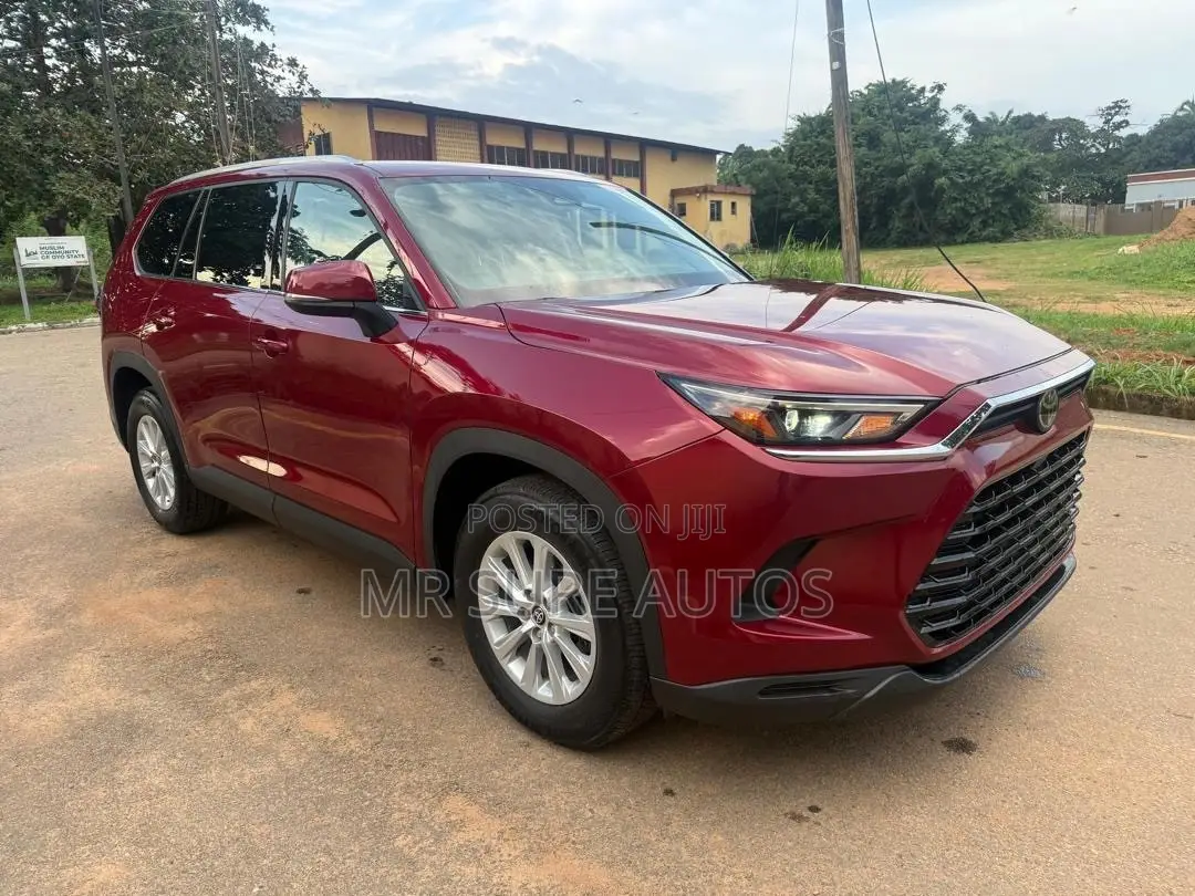 Toyota Grand Highlander XLE AWD 2024 Red