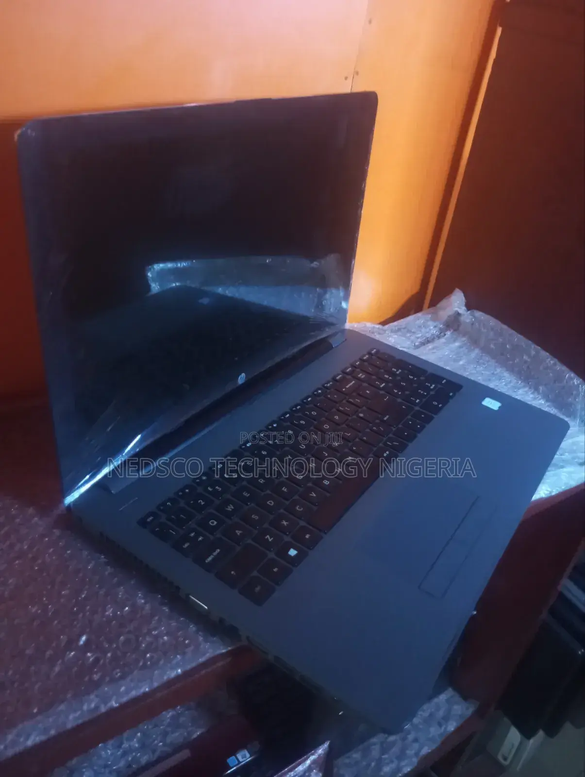 Laptop HP 250 G7 4GB Intel Core i5 SSD 128GB
