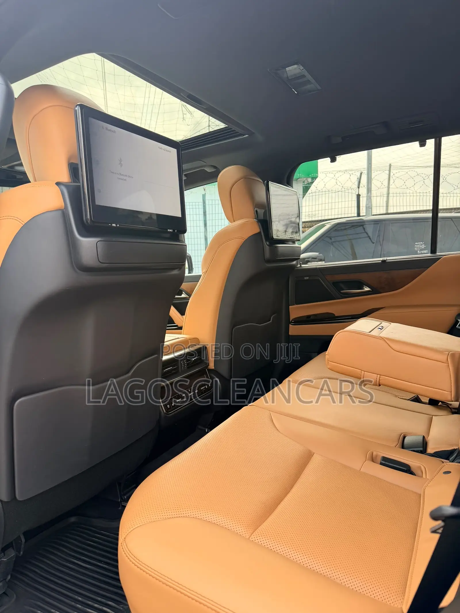 Lexus LX 600 2023 White