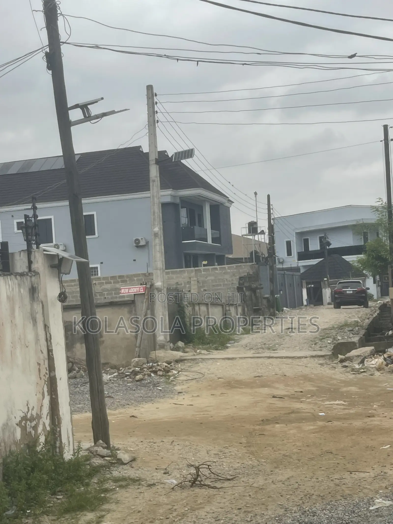 Fenced Land Measuring 426sqmts