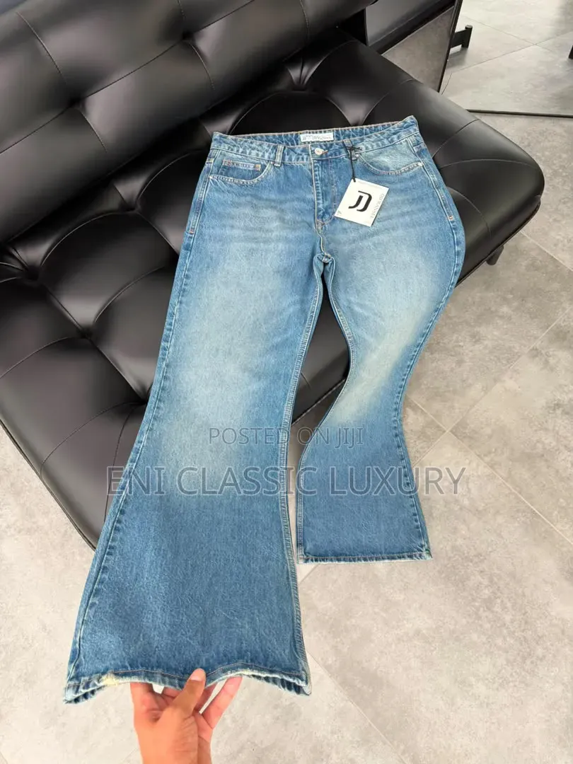 High Demand Luxury Men's Cargo Jeans Best Quality Well Branded