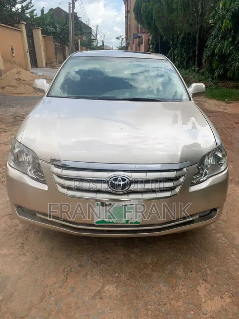 Toyota Avalon 2008 Gold