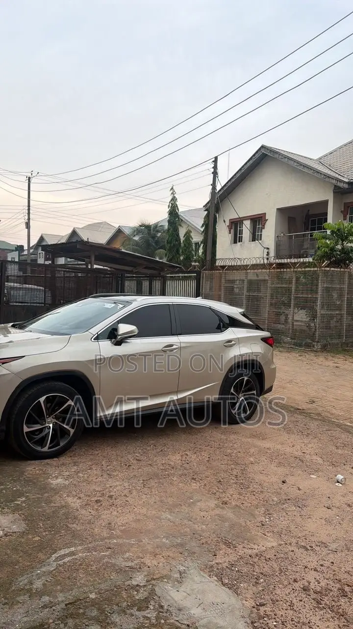 Lexus RX 350 AWD 2017 Gold
