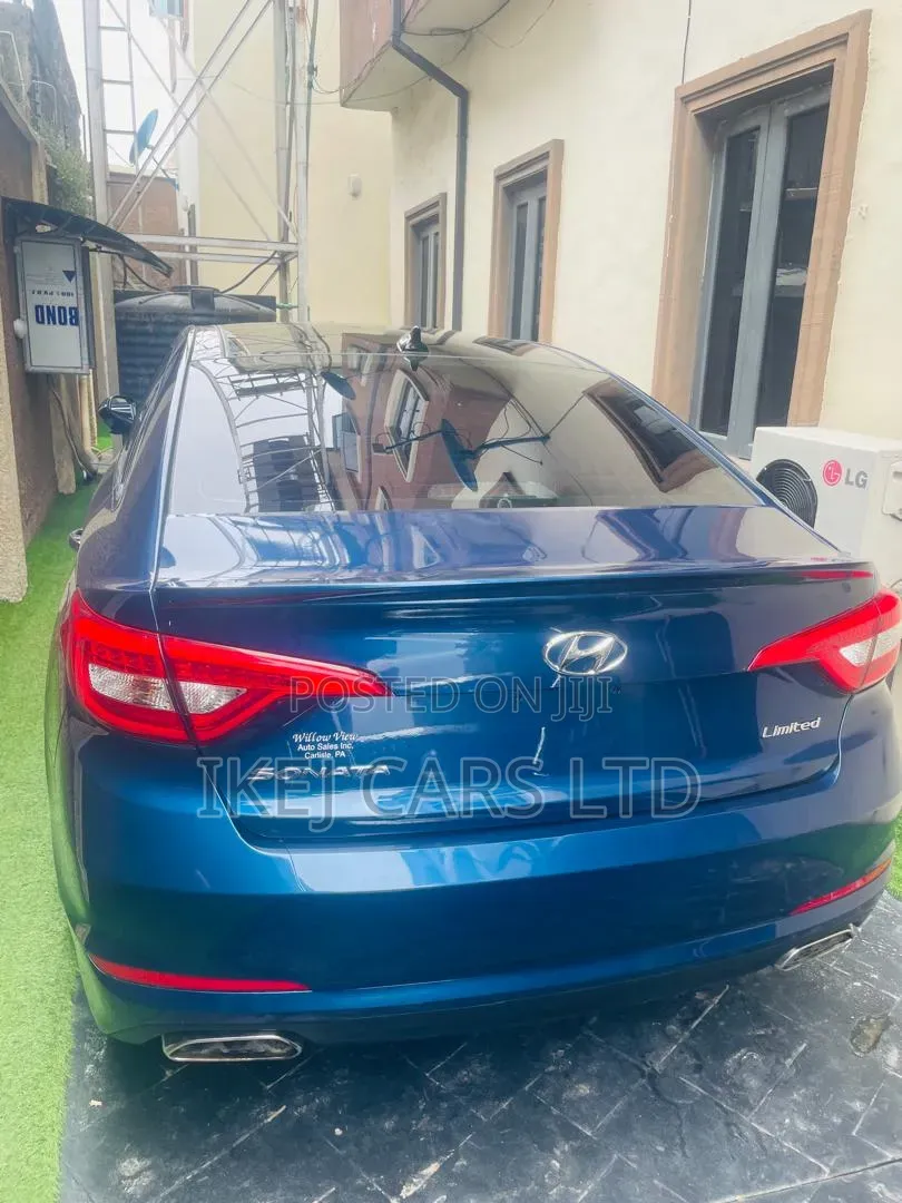 Hyundai Sonata 2016 Blue
