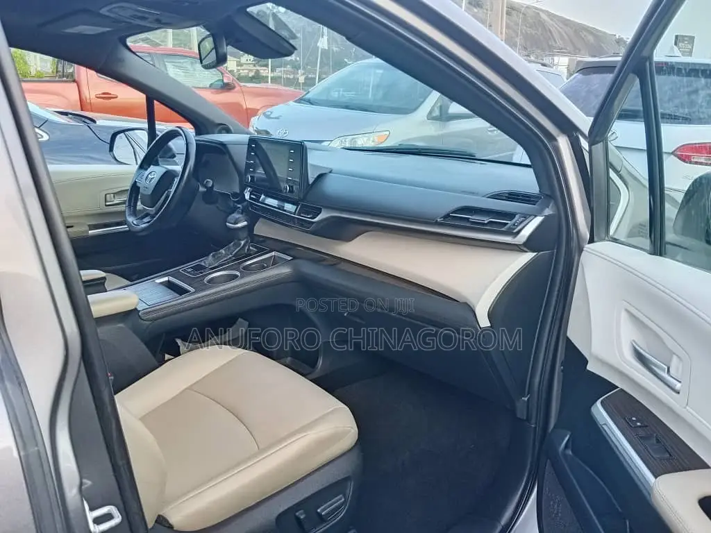 Toyota Venza 2021 Gray