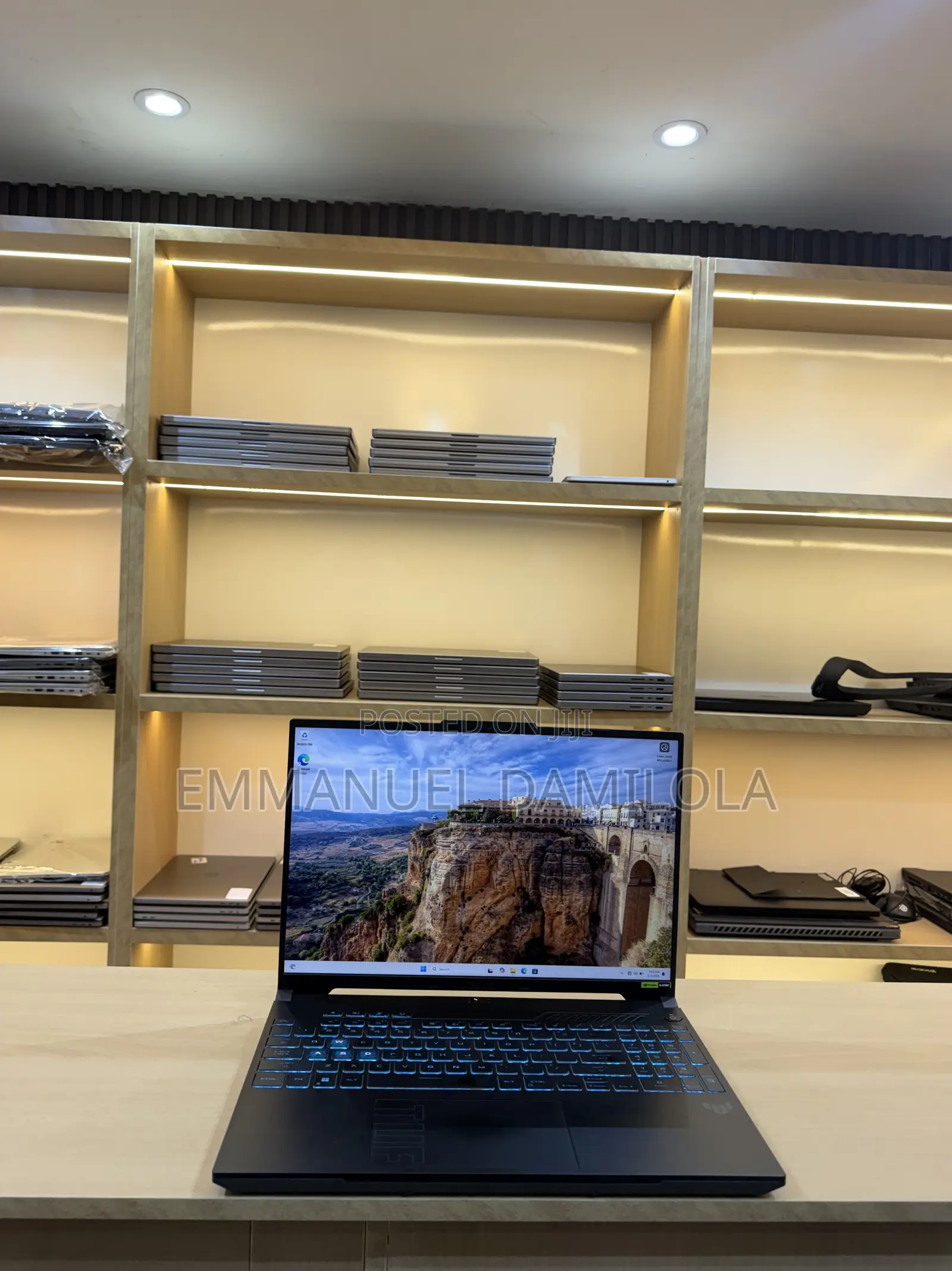 Laptop Asus TUF Gaming A16 16GB AMD Ryzen 9 SSD 1.5T