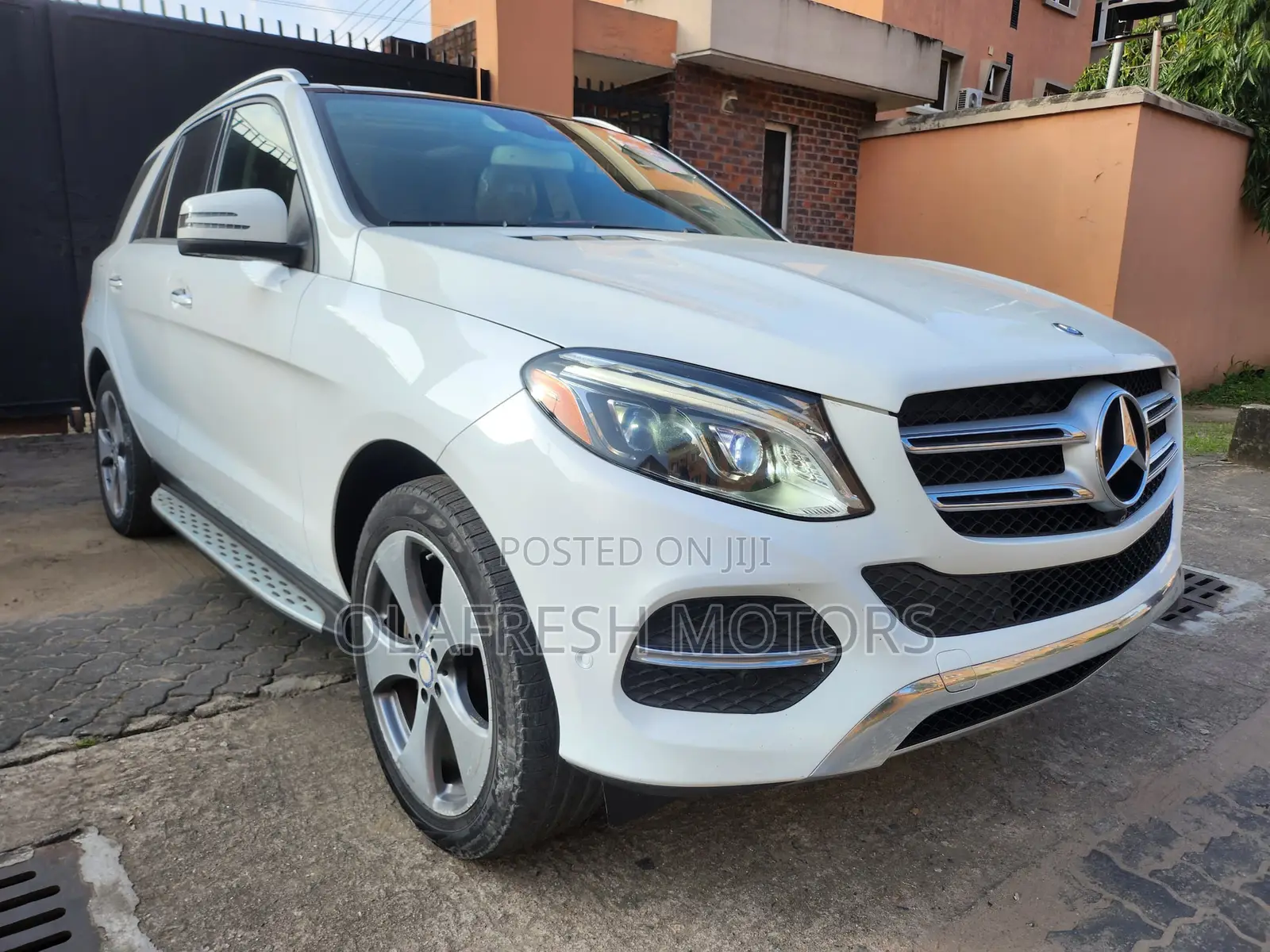 Mercedes-Benz GLE-Class GLE 350 2017 White