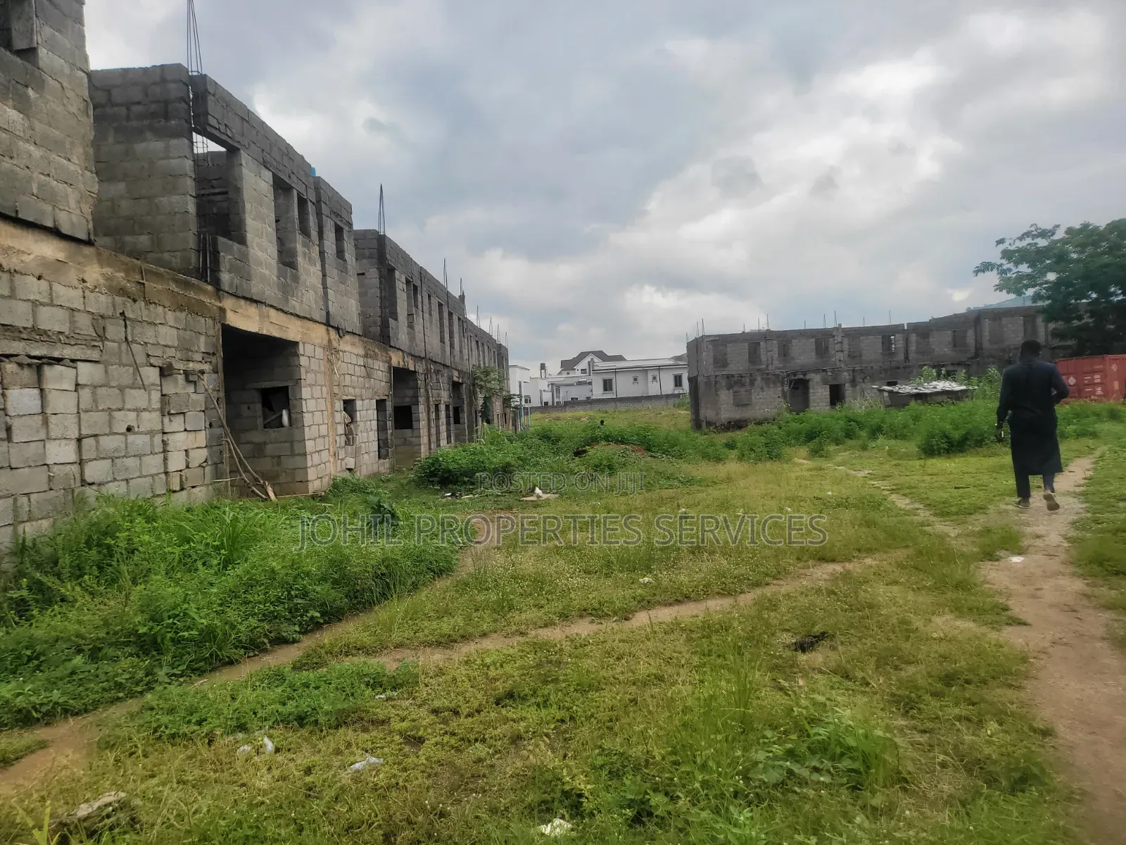 1.13 Hectares Estate Plot at Wuye for Sale for 4.7 Billion Net