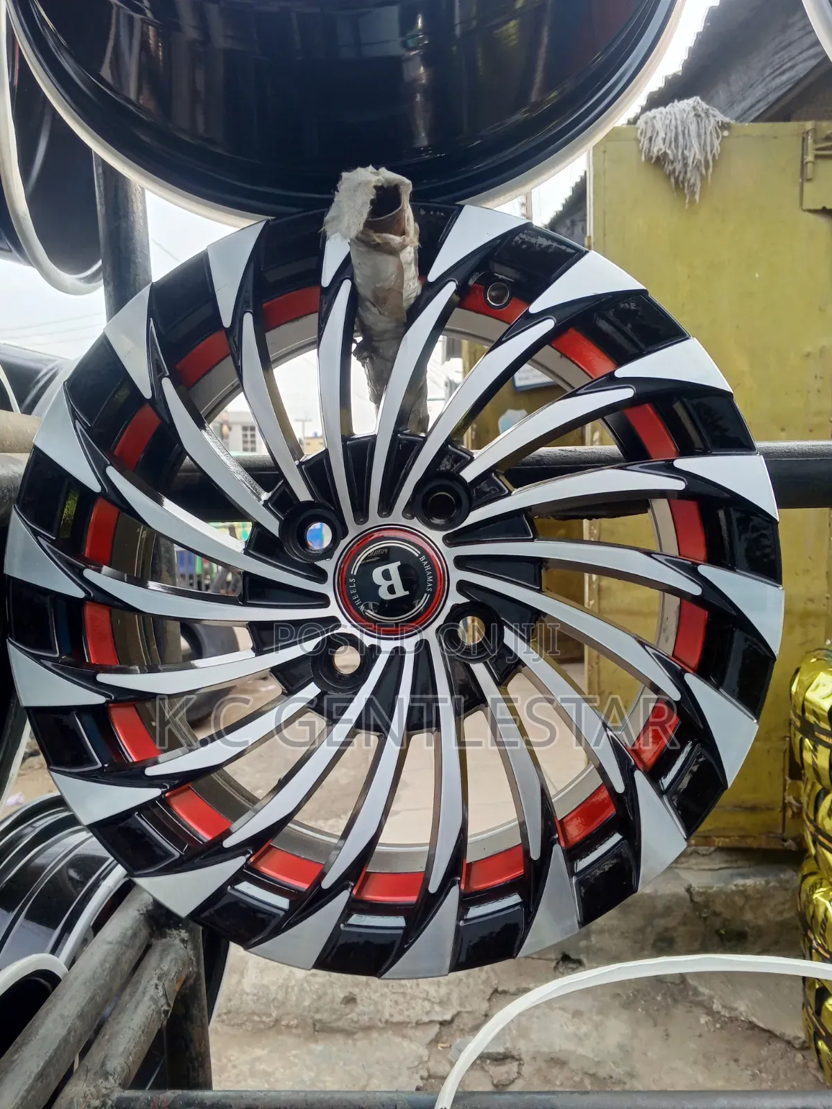 Band New Rims for All Cars Available in Stock