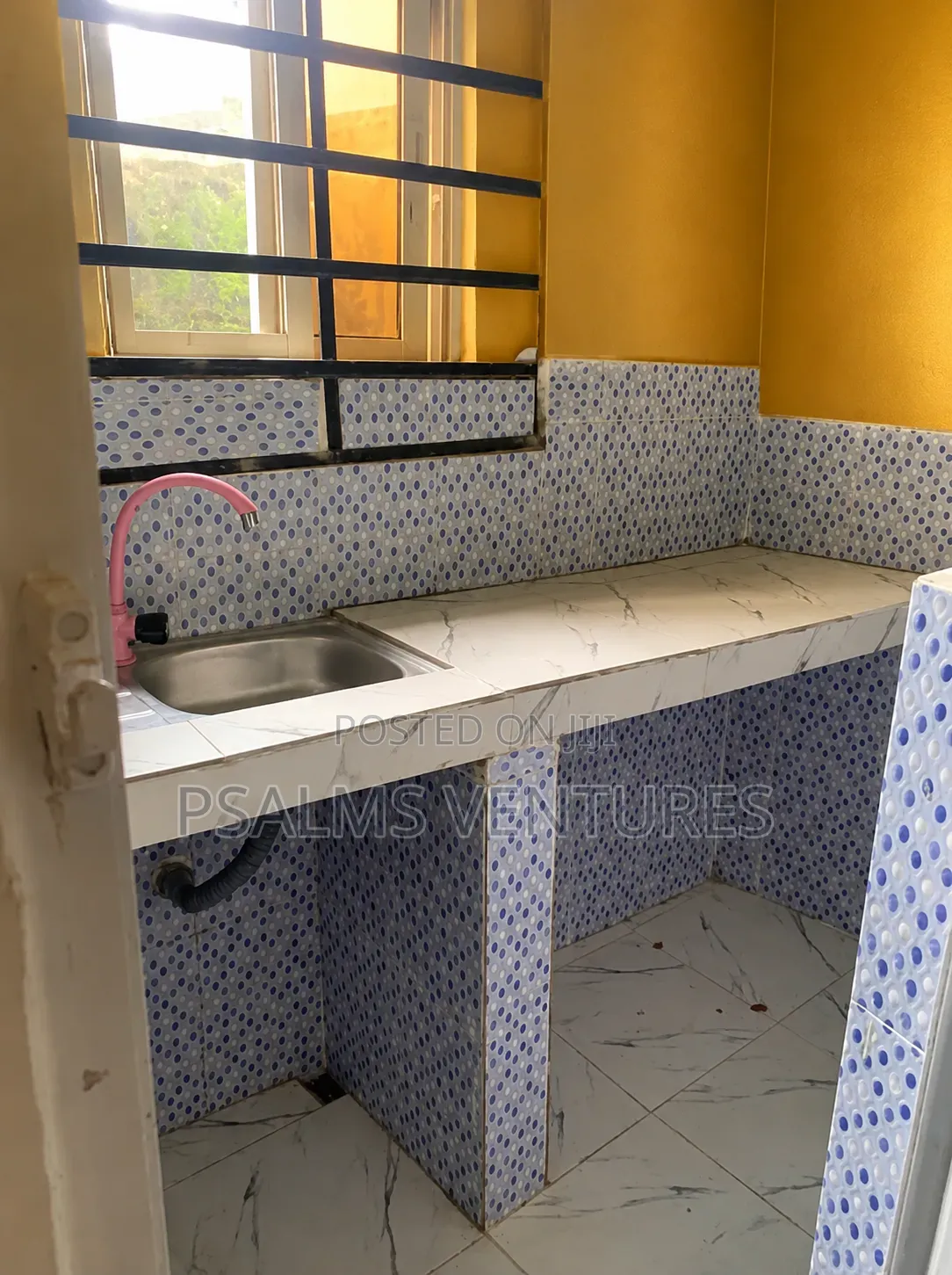 Mini Flat in Agege, Pen Cinema for rent