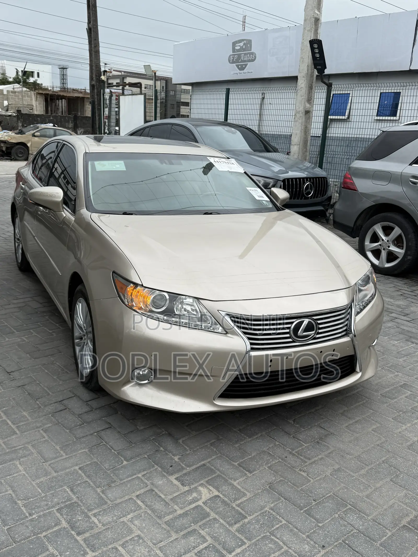 Lexus ES 350 FWD 2013 Gold