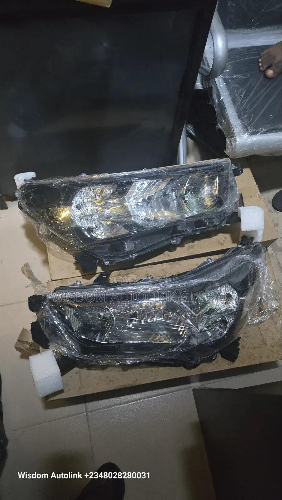 Headlights for Toyota Hilux 2020-2024 Non Led or Japan Model Available