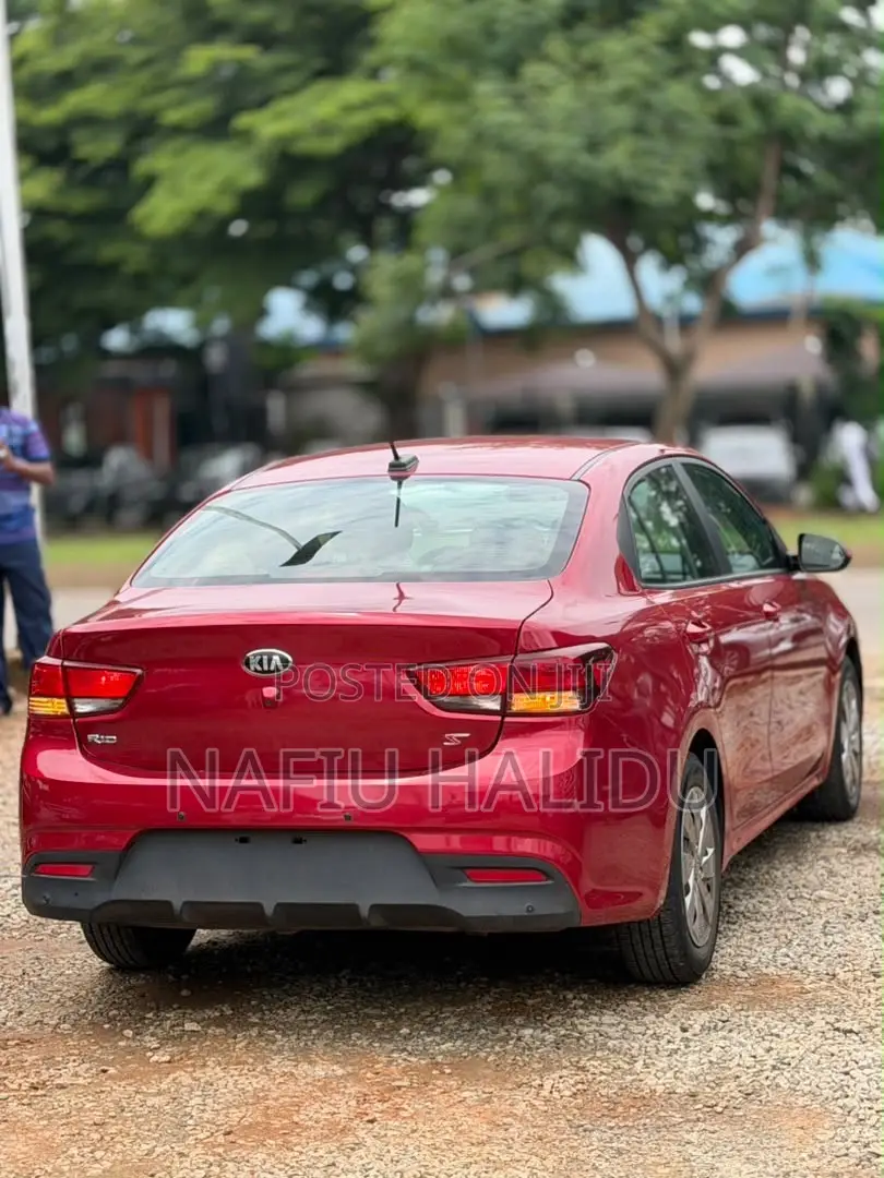 Kia Rio 2021 Red