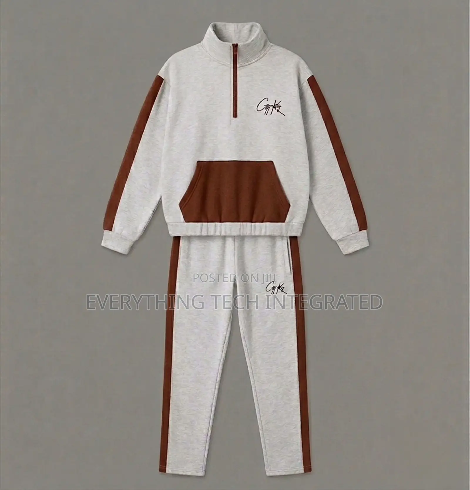 Quarter Zip Pullover Sweatshirt With Joggers Pant