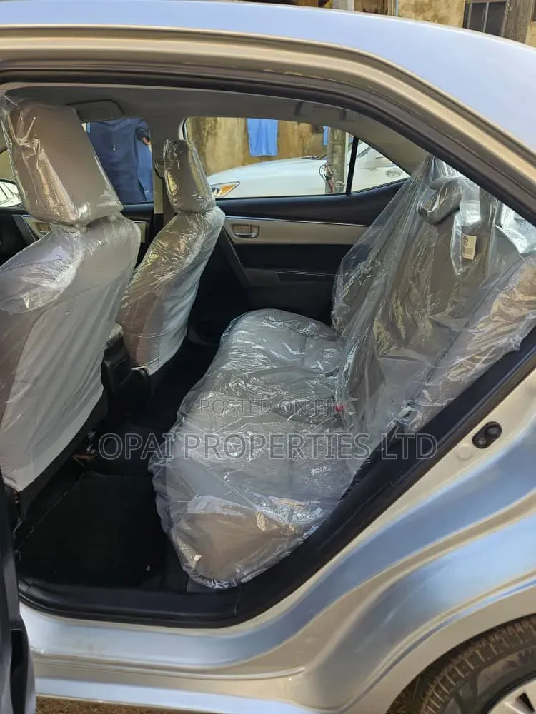 Toyota Camry 2014