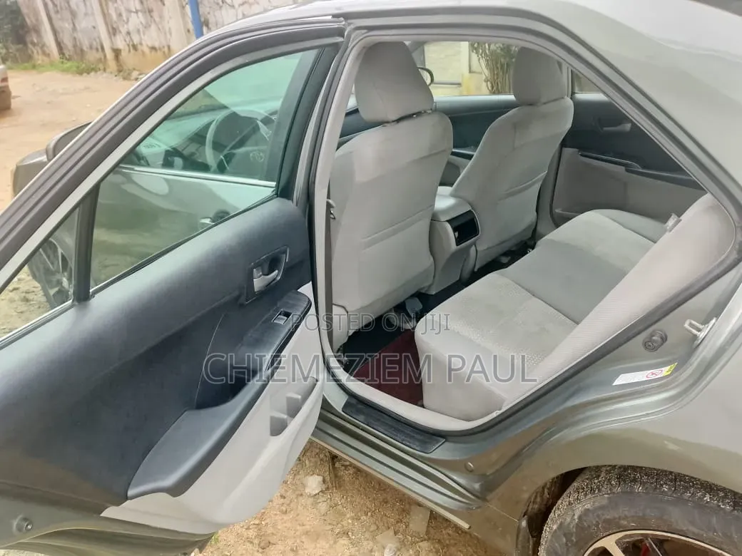 Toyota Camry 2013 Gray