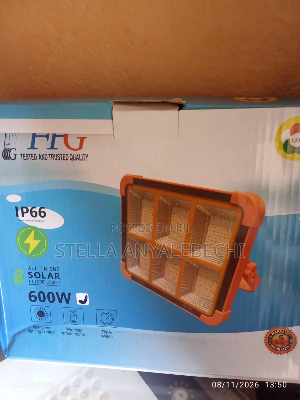 6 Eyes Indoor Solar Flood Light (600w)