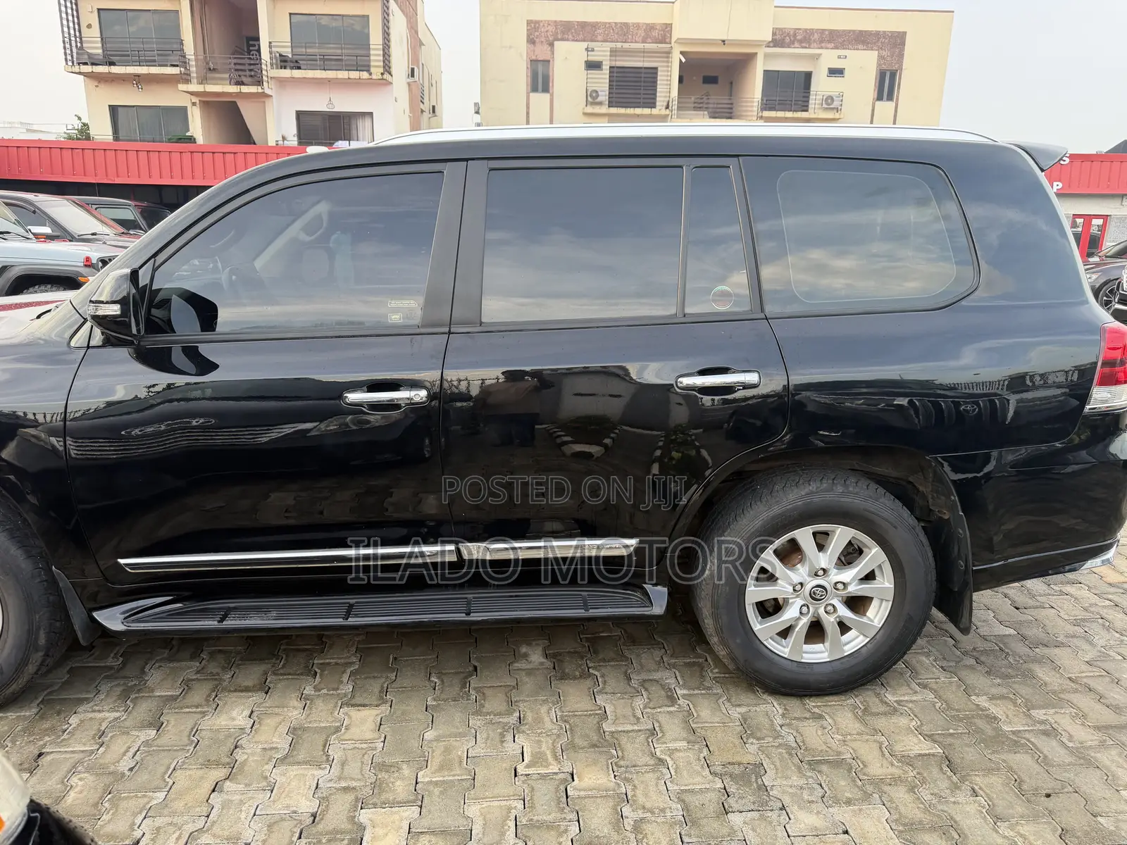 Toyota Land Cruiser 2018 Black
