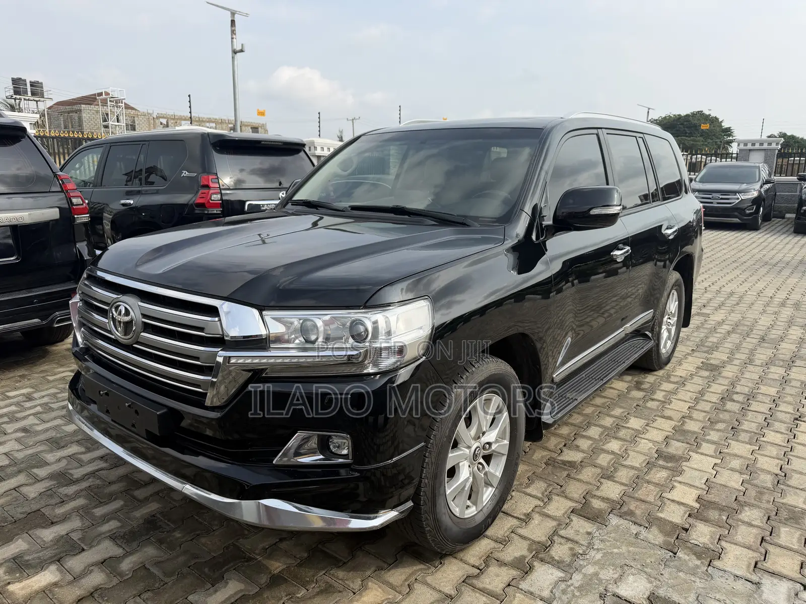 Toyota Land Cruiser 2018 Black