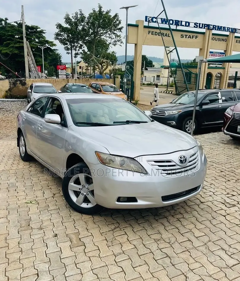 Toyota Camry 2008 Silver