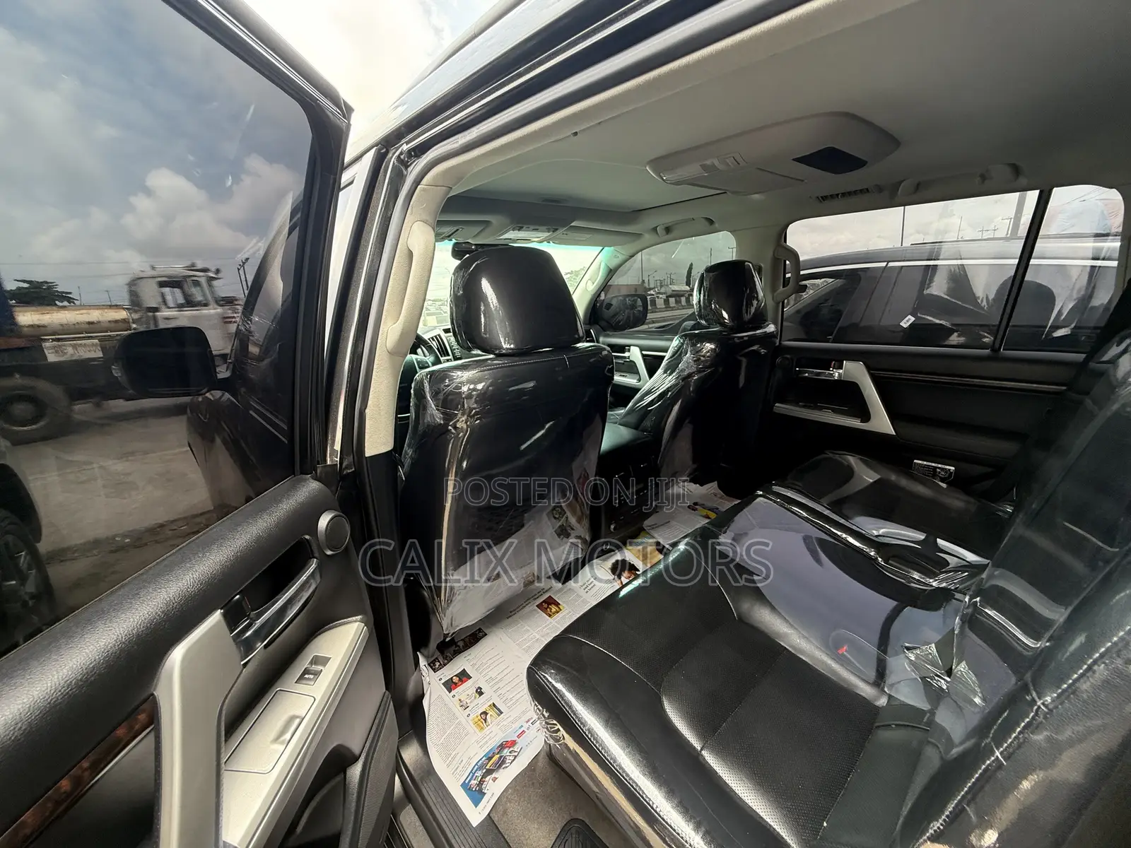 Lexus LX 2017 Black