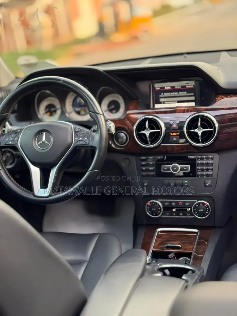 Mercedes-Benz GLK-Class 2014 Gray