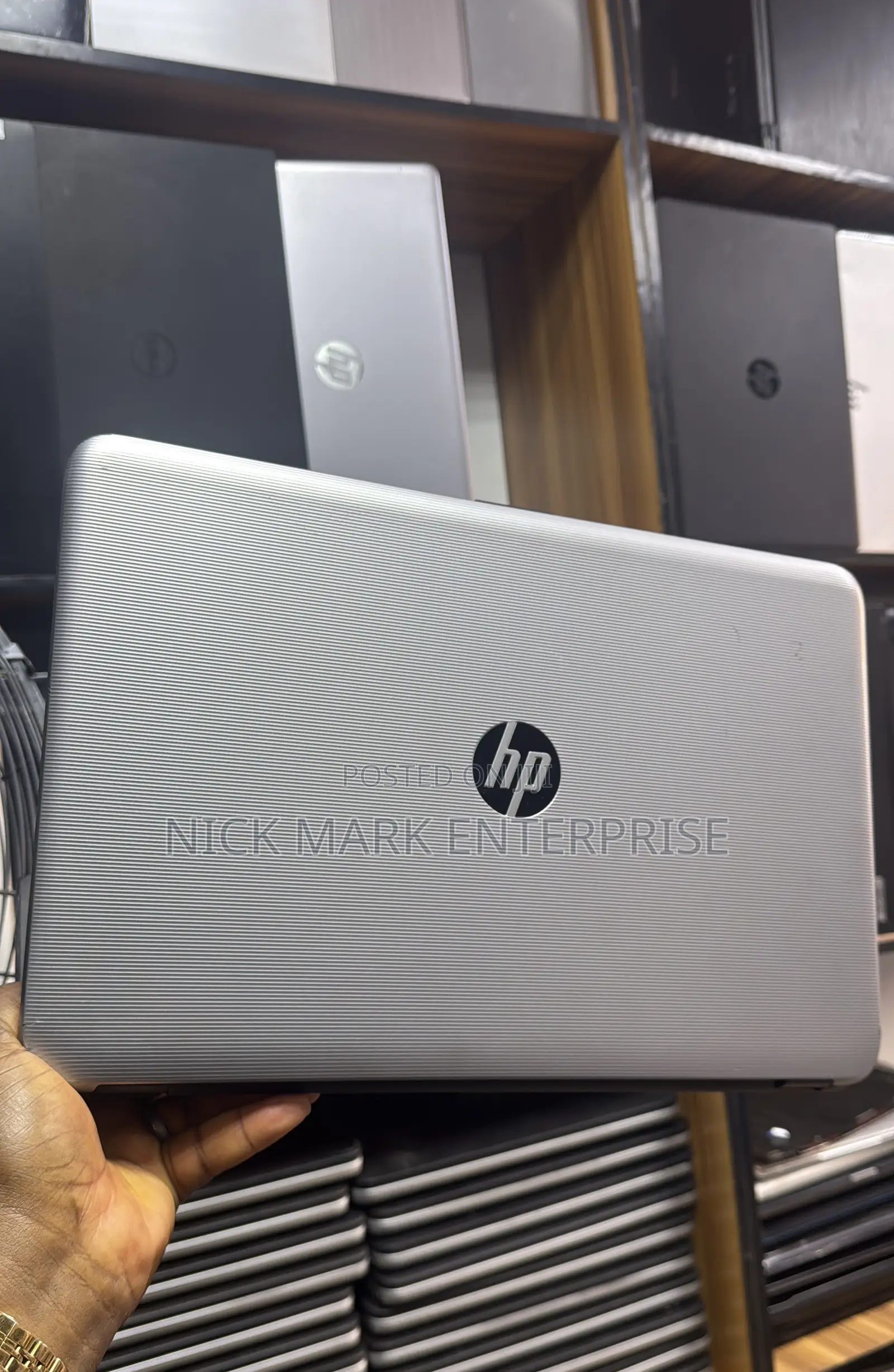 Laptop HP 15 8GB AMD A10 HDD 500GB