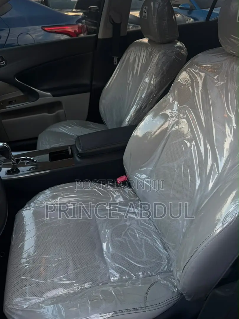Lexus IS 2011 Gray