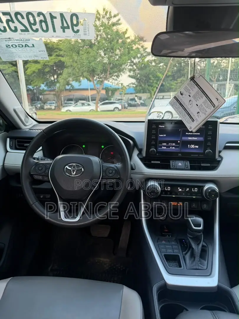 Toyota RAV4 2020 Gray