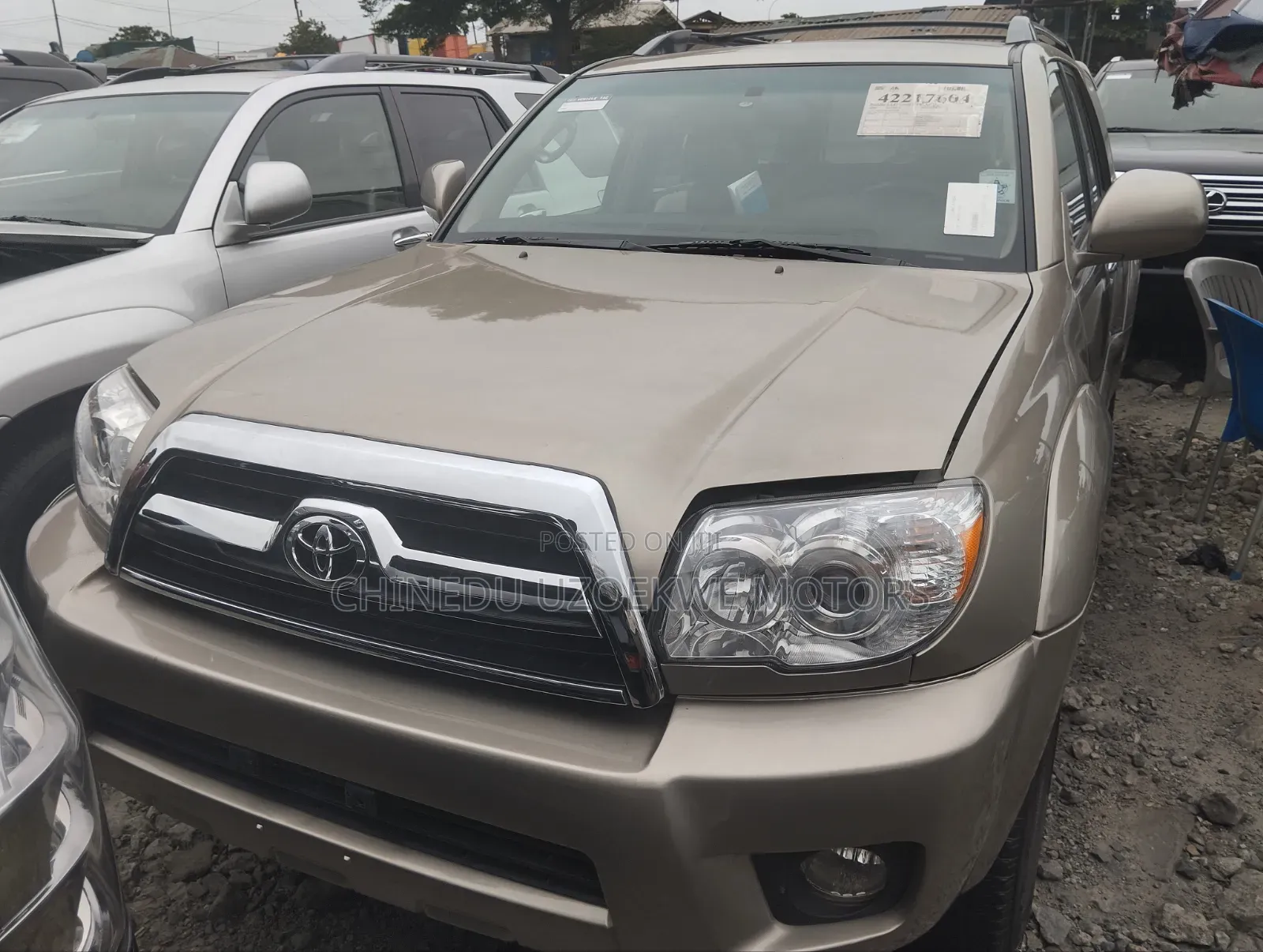 Toyota 4-Runner 2016 Gold