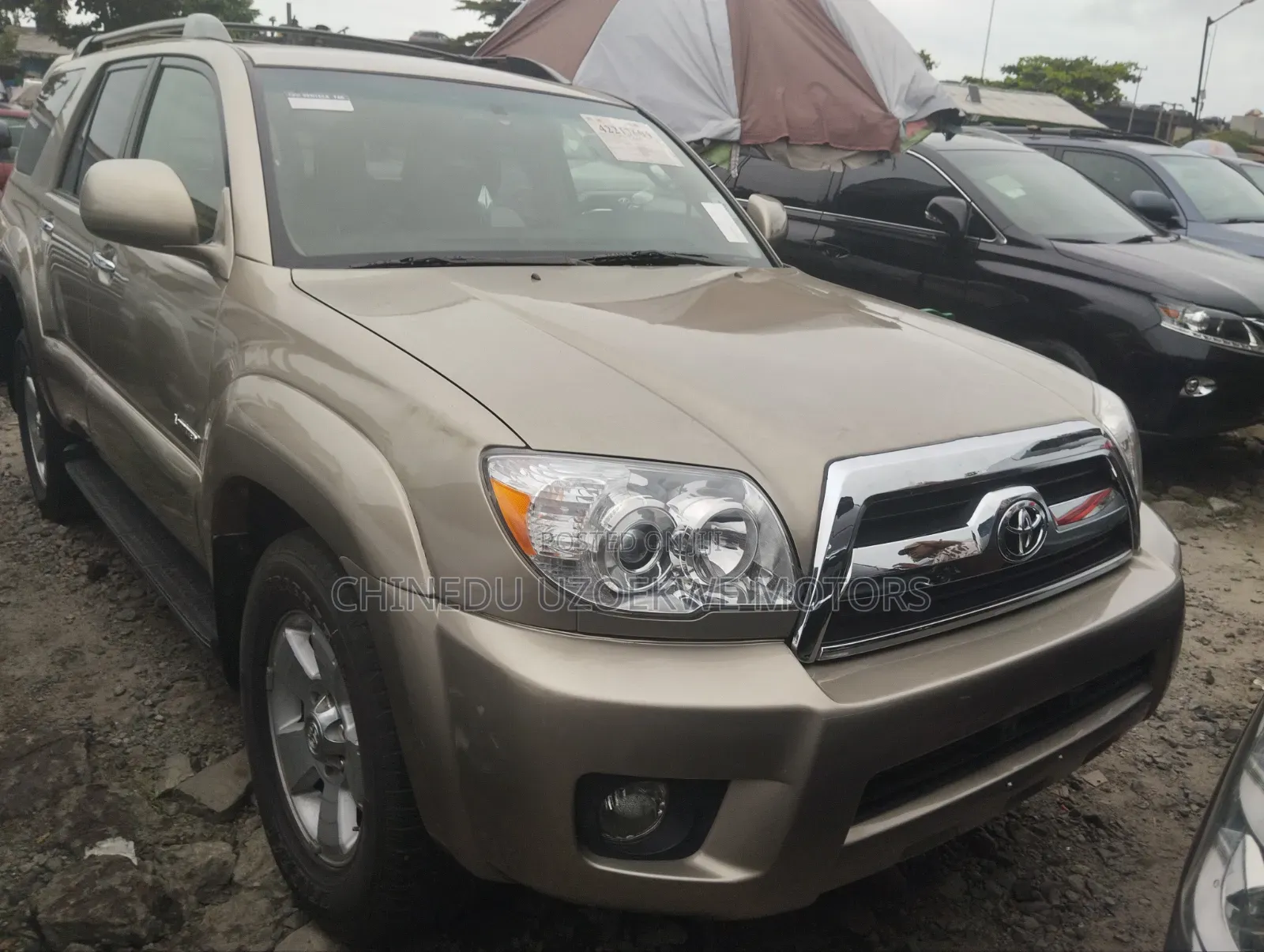 Toyota 4-Runner 2016 Gold
