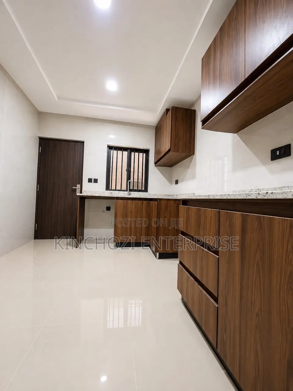 3bdrm Duplex in Rockvale Manors for rent