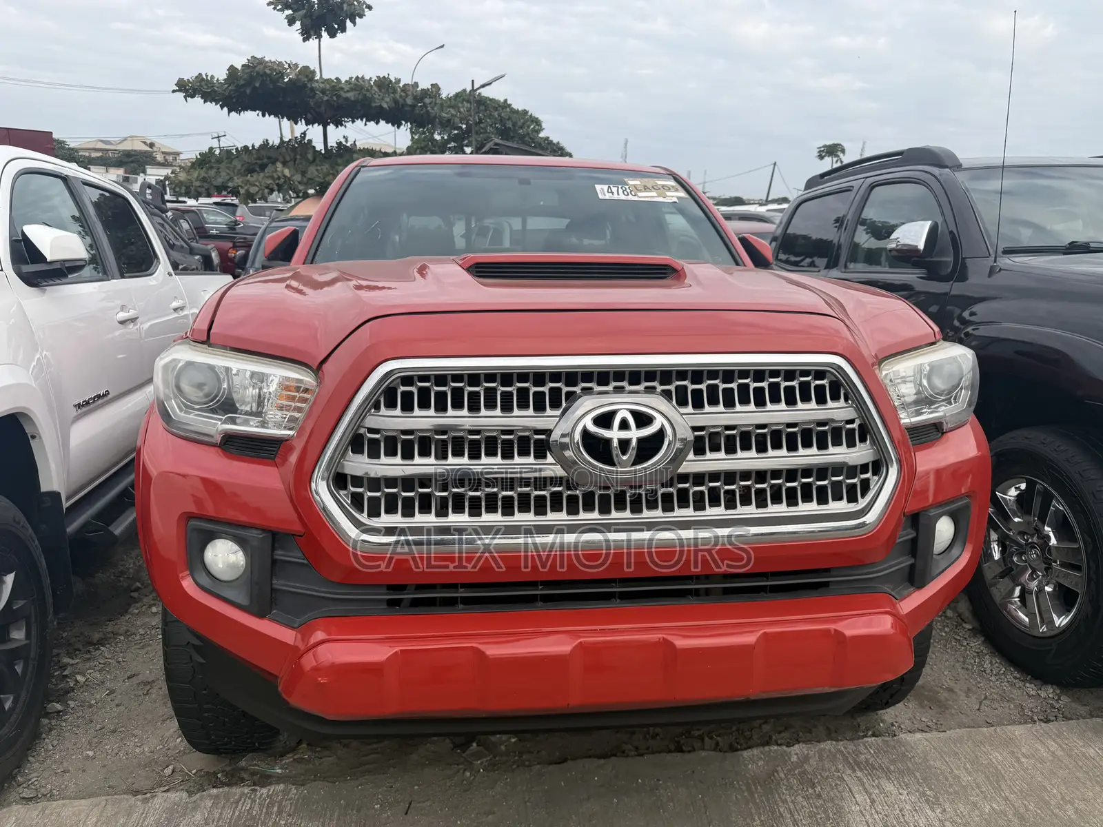 Toyota Tacoma 2019 Red