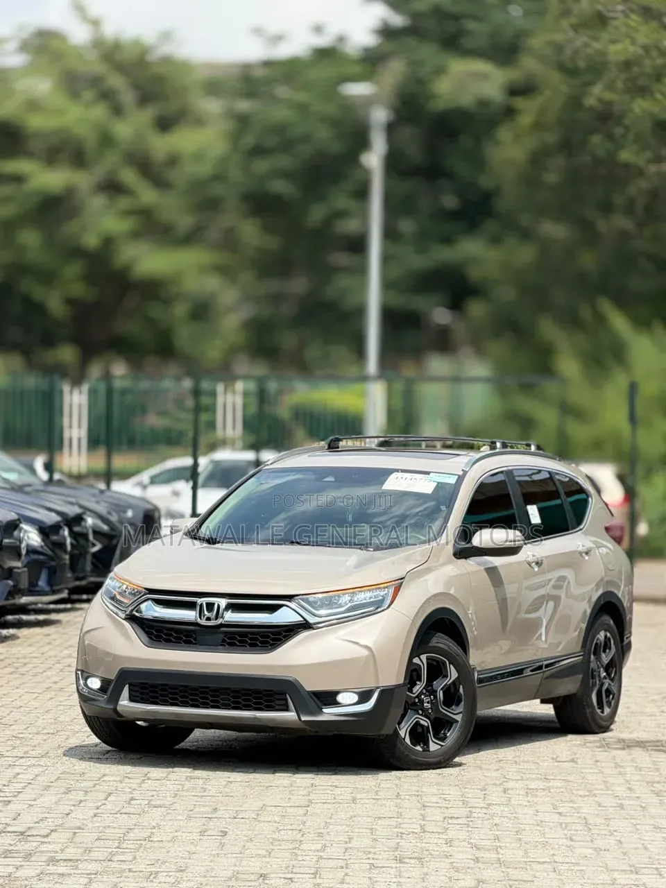 Honda CR-V 2017 Gold