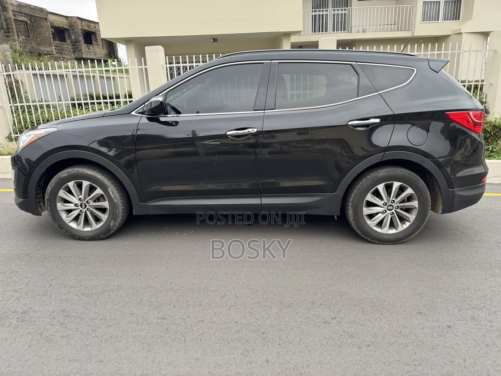 Hyundai Santa Fe 2015 Black