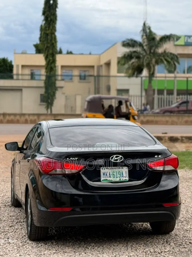 Hyundai Elantra 2014 Black