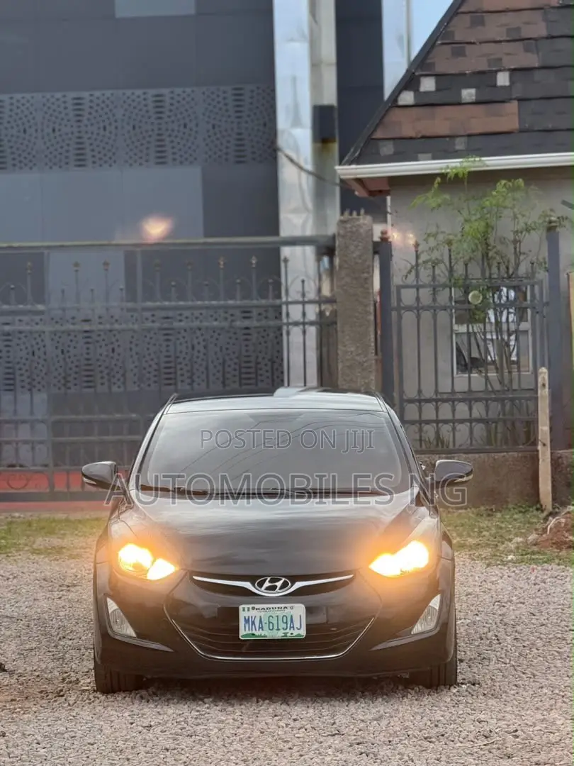 Hyundai Elantra 2014 Black