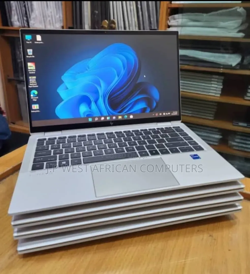 New Laptop HP 8GB Intel Core Ultra 5 SSD 500GB