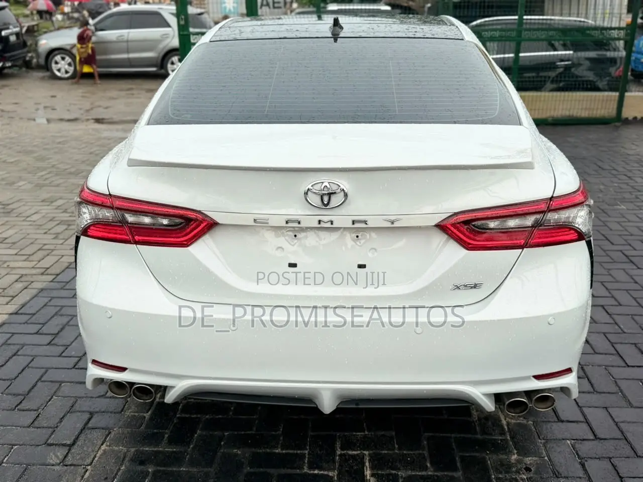 Toyota Camry XSE V6 2023 White