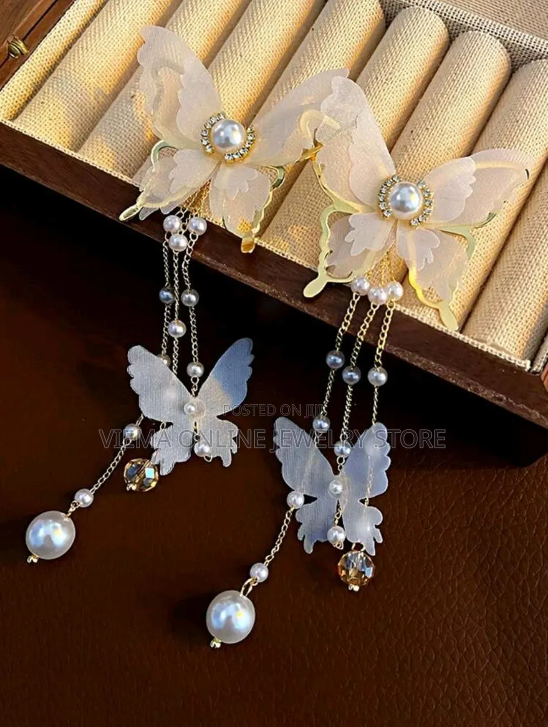 1 Pair Vintage Stylish Rhinestone Butterfly Long Tassel Earrings,