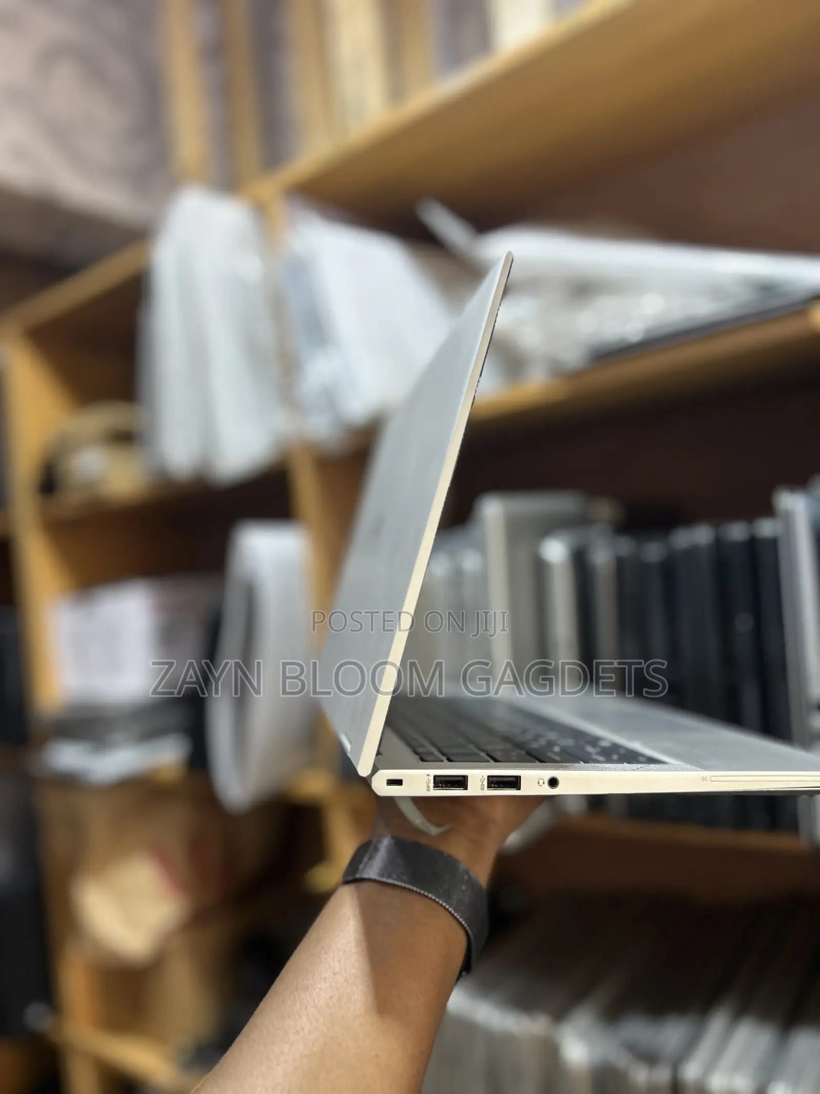 Laptop HP EliteBook 830 G8 32GB Intel Core i7 SSD 512GB