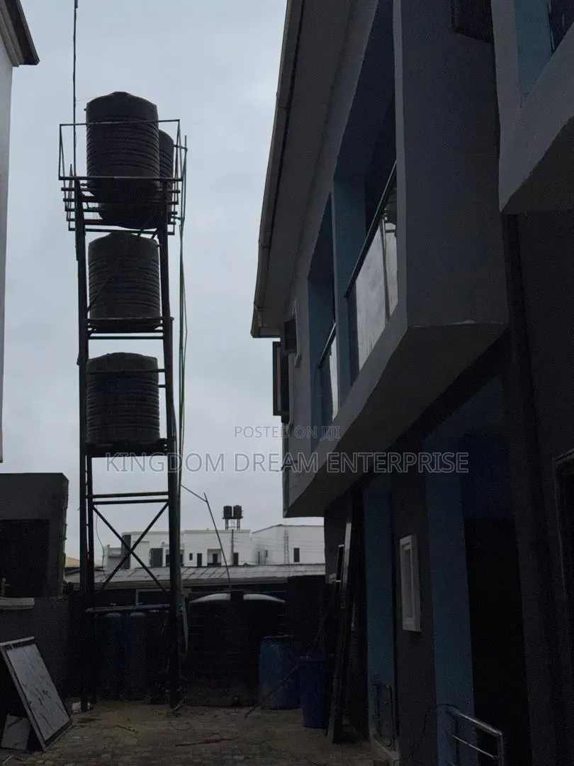 2bdrm Apartment in Blenco Sangotedo for rent