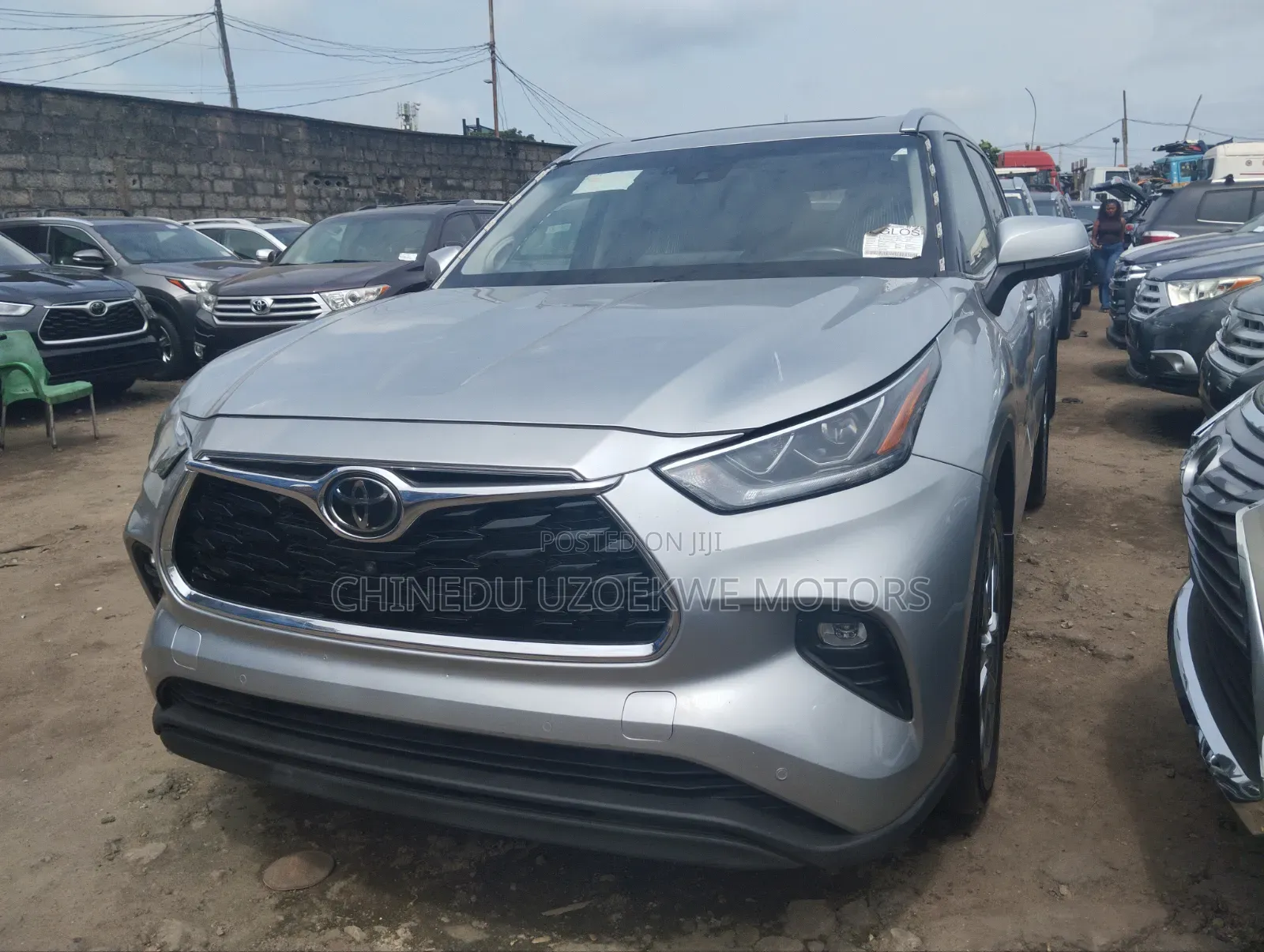 Toyota Highlander 2022 Silver