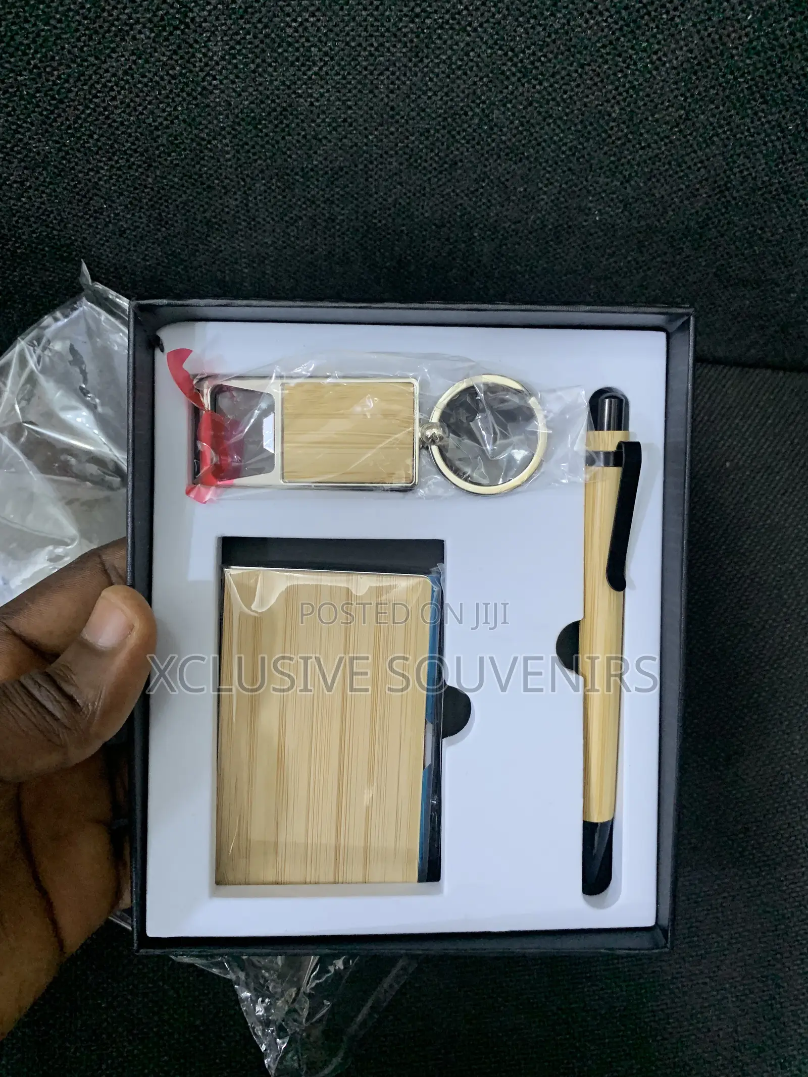 Promotional Bamboo Corporate Gift Box (Pen Card Holder Key Chain)