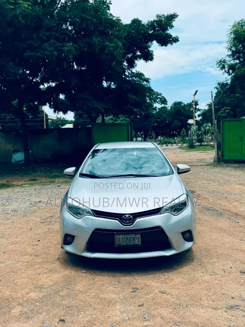 Toyota Corolla 2015 Silver