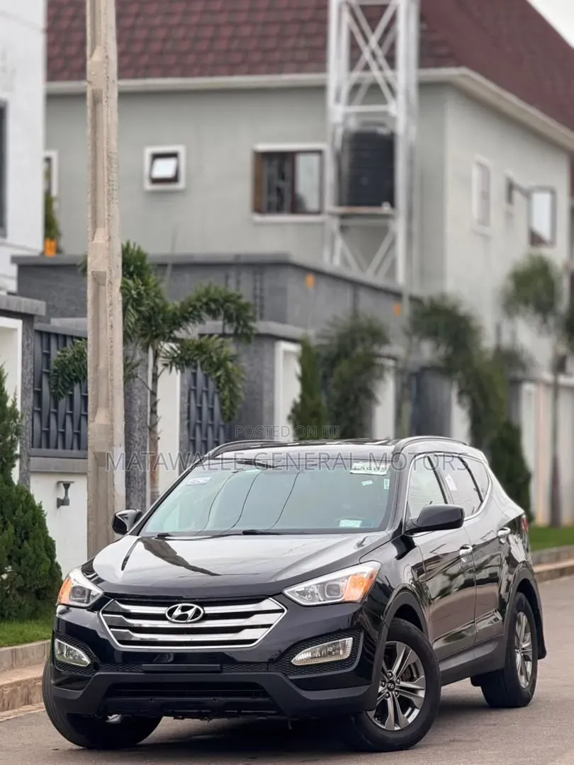 Hyundai Santa Fe 2013 Black