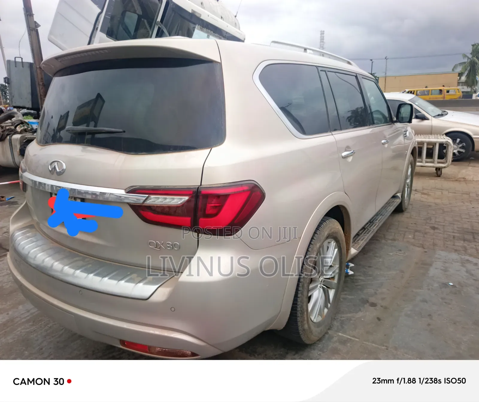 Infiniti QX80 2020 Gold
