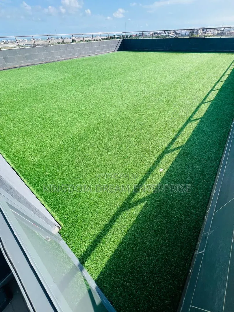 Commercial SPACE for Lounge, Sky Bar,20M × 2 Years 200sqm
Jakande
