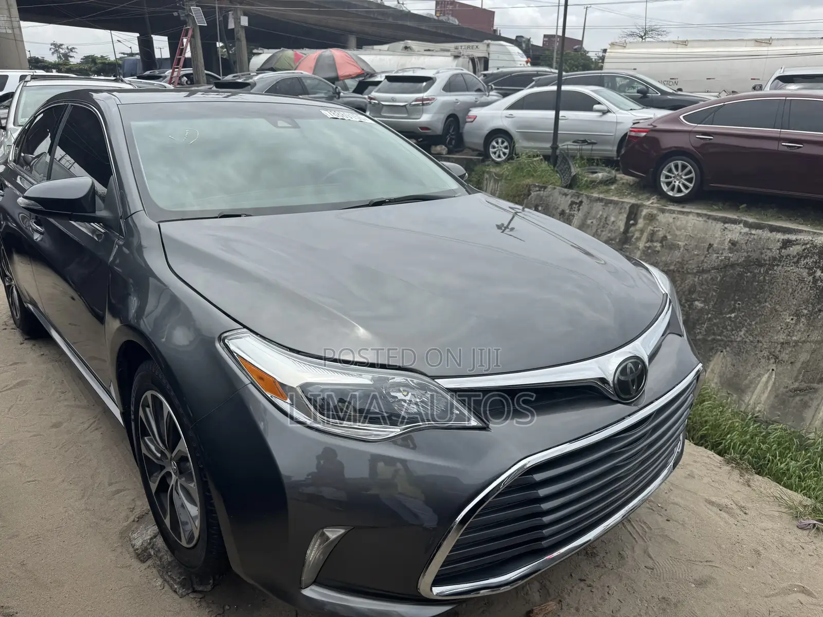 Toyota Avalon 2017 Gray