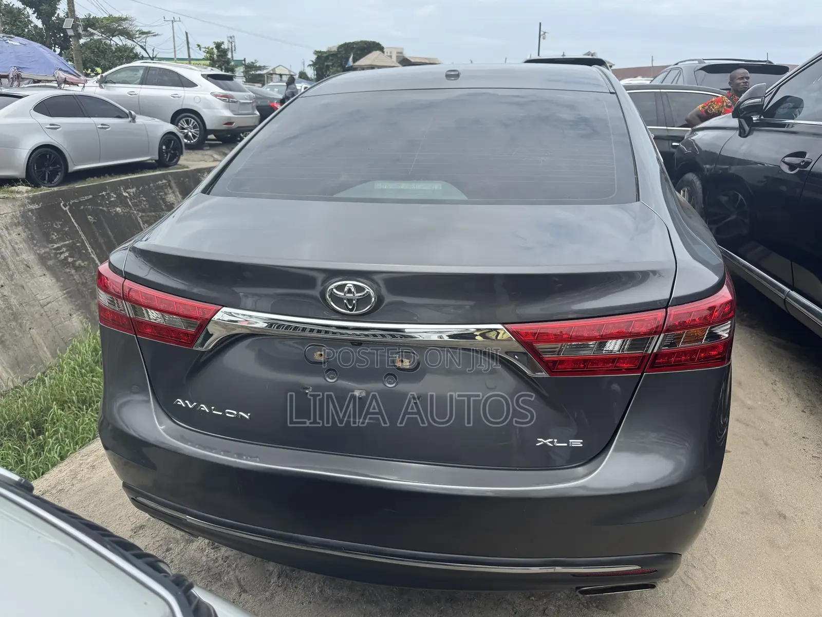 Toyota Avalon 2017 Gray